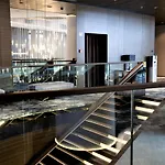 Ξενοδοχείο Grand Plaza & Congress Center 5*