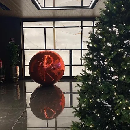 Grand Plaza & Congress Center Hotel 5*