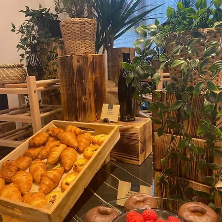 Grand Plaza & Congress Center 5*