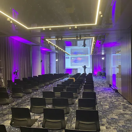 Hotel Grand Plaza & Congress Center