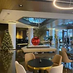 Hotel Grand Plaza & Congress Center