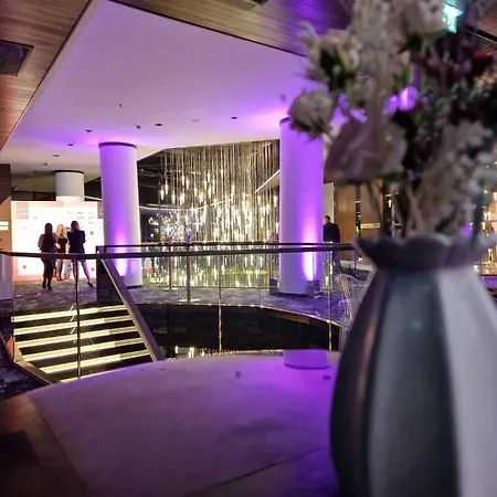 ホテル Grand Plaza & Congress Center リュブリャナ
