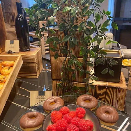 Grand Plaza & Congress Center