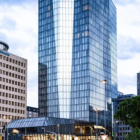 Grand Plaza & Congress Center ホテル