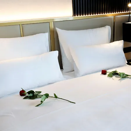 Grand Plaza & Congress Center Отель 5*