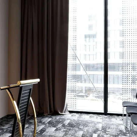 Hotel Grand Plaza & Congress Center