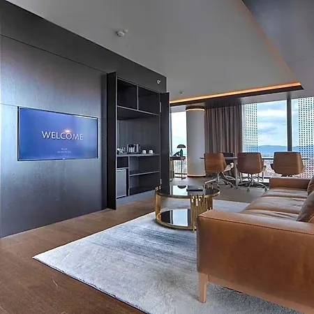 Hotel Grand Plaza & Congress Center 5*