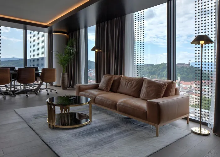 Grand Plaza & Congress Center リュブリャナ