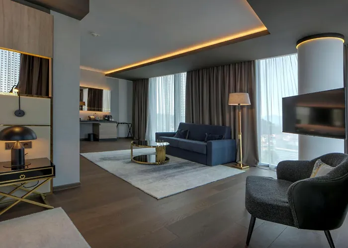 Grand Plaza & Congress Center ホテル 5*