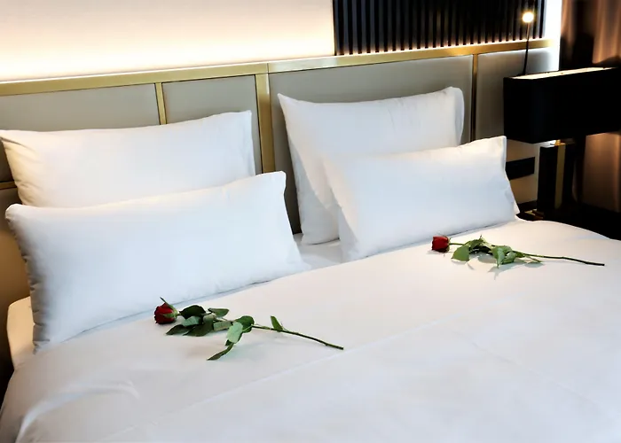 Grand Plaza & Congress Center ホテル 5*