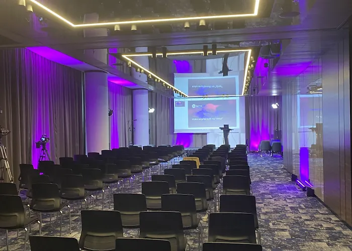 ホテル Grand Plaza & Congress Center